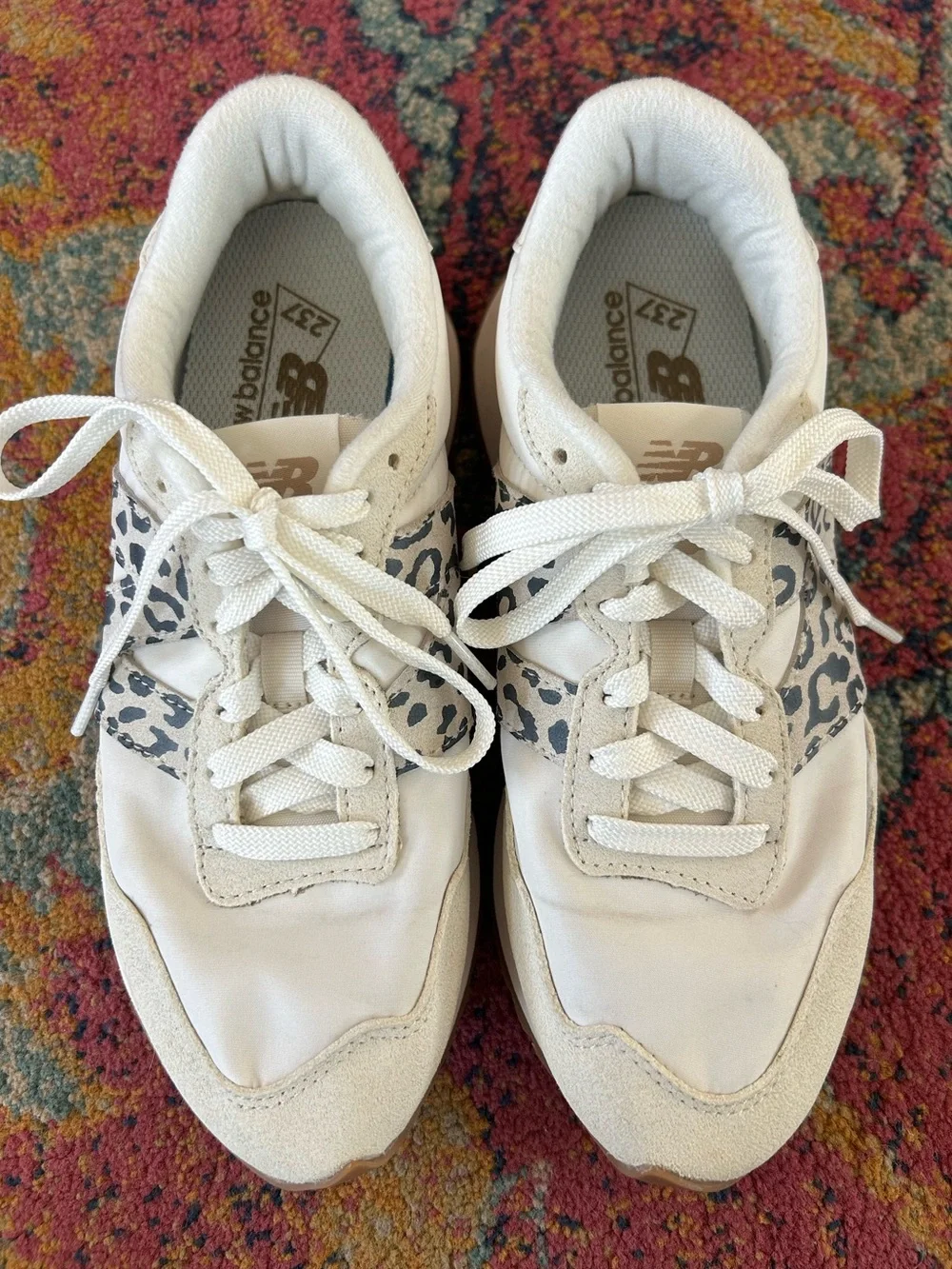 New Balance | Women’s ‘Sea Salt Black Gold Metallic’ Ivory 237 Sneakers Size 7.5